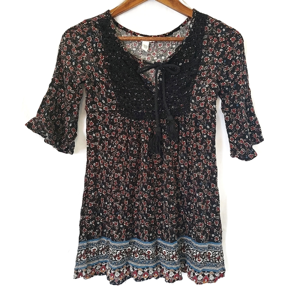 Boho floral top small-E